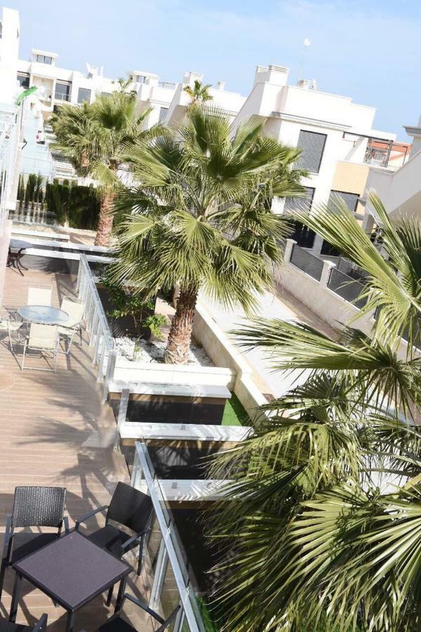 La Zenia Beach Bungalow Hotel Orihuela Exterior photo